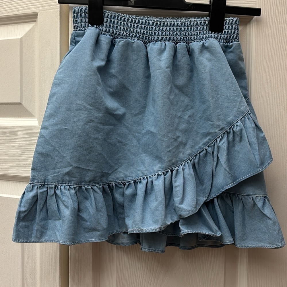 ❤️3 for $15!❤️ Women’s French Connection Chambray Mini Skirt, size XS - Picture 4 of 12